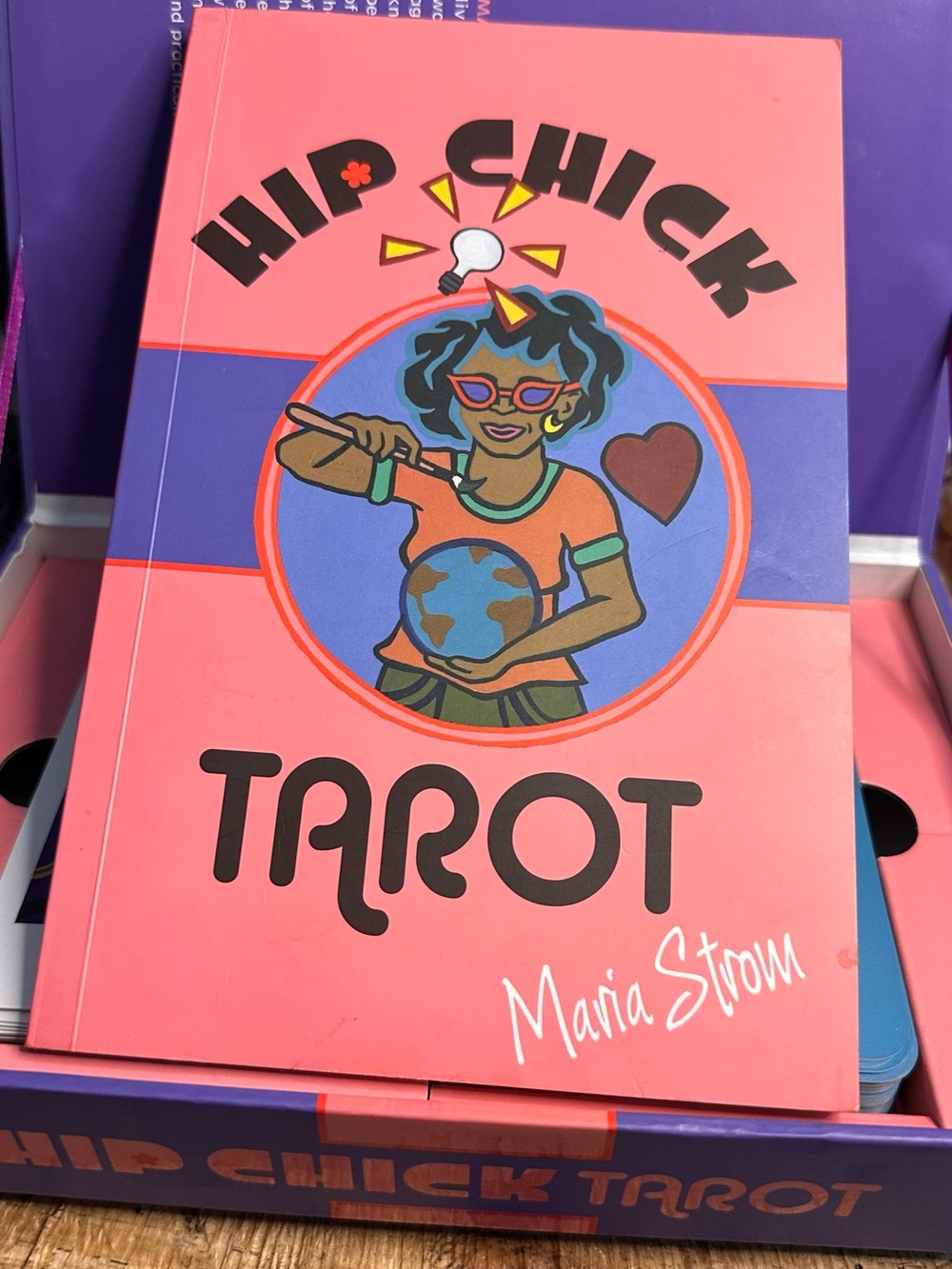 Hip Chick Tarot - Pink Tarot Guide by